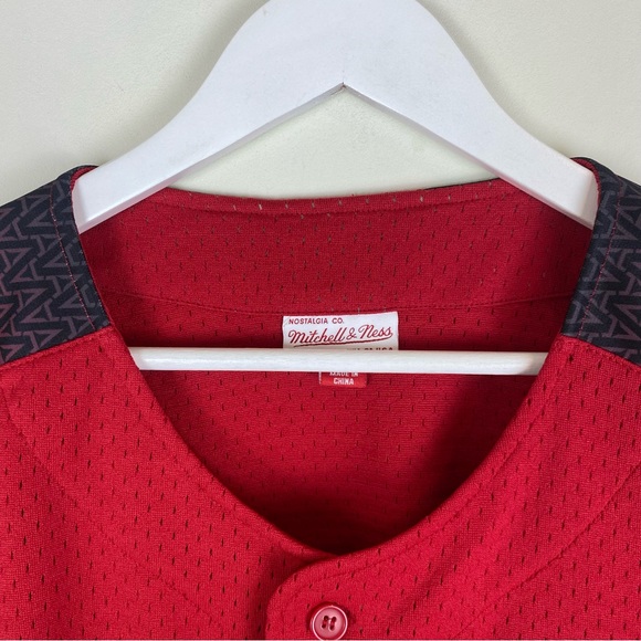 Mitchell & Ness Atlanta United Baseball Style Jersey - Picture 3 of 11